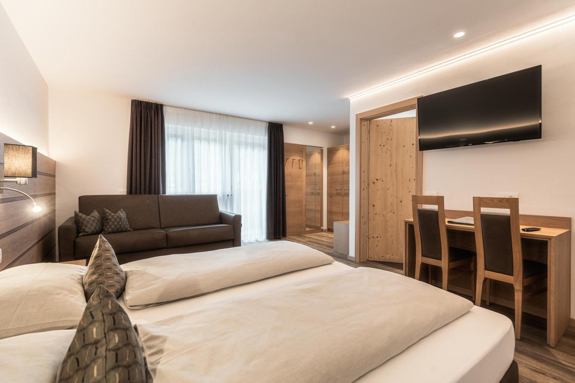 Hotel La Pineta سيلفا دي فال جاردينا المظهر الخارجي الصورة