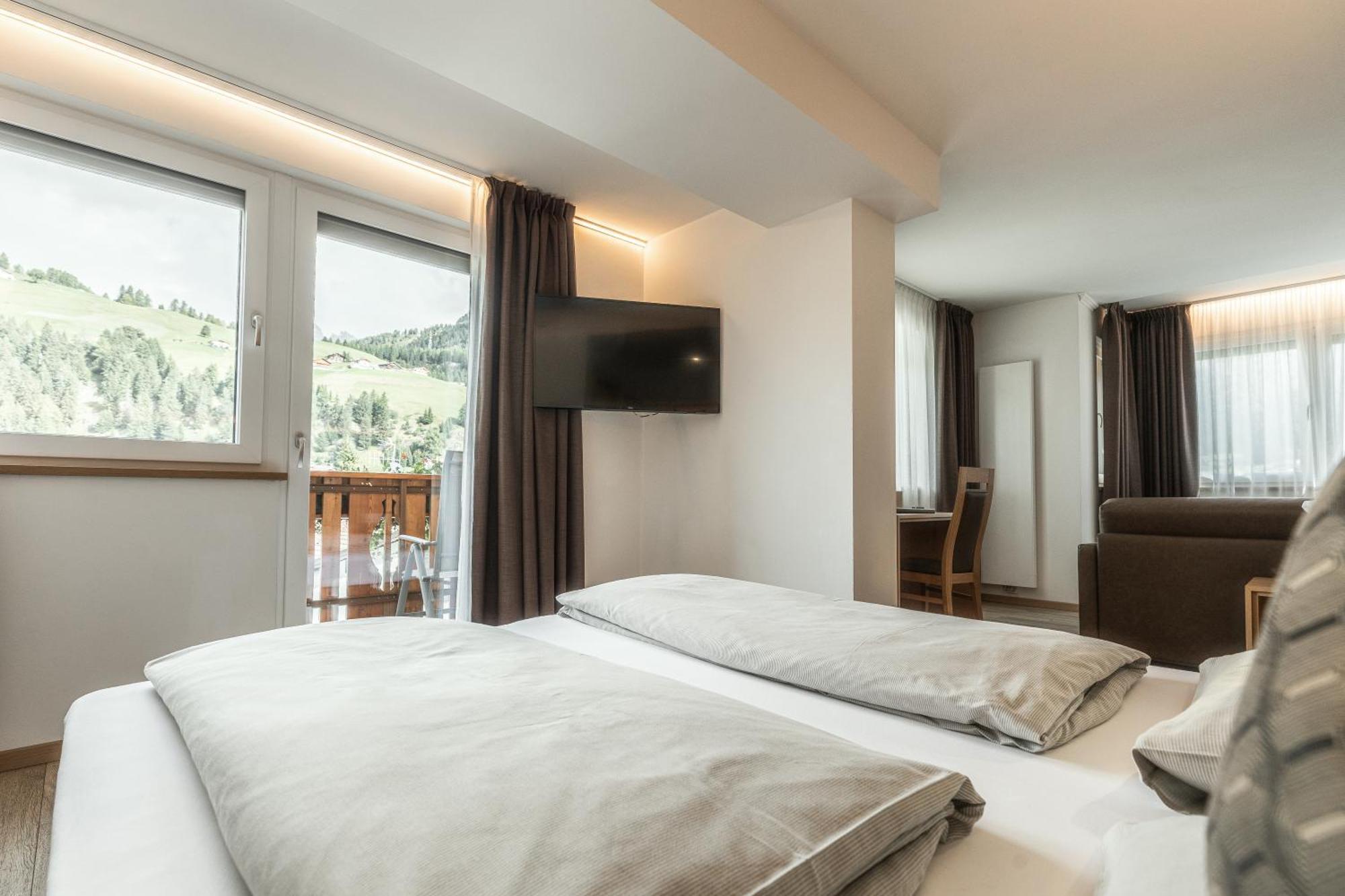 Hotel La Pineta سيلفا دي فال جاردينا الغرفة الصورة
