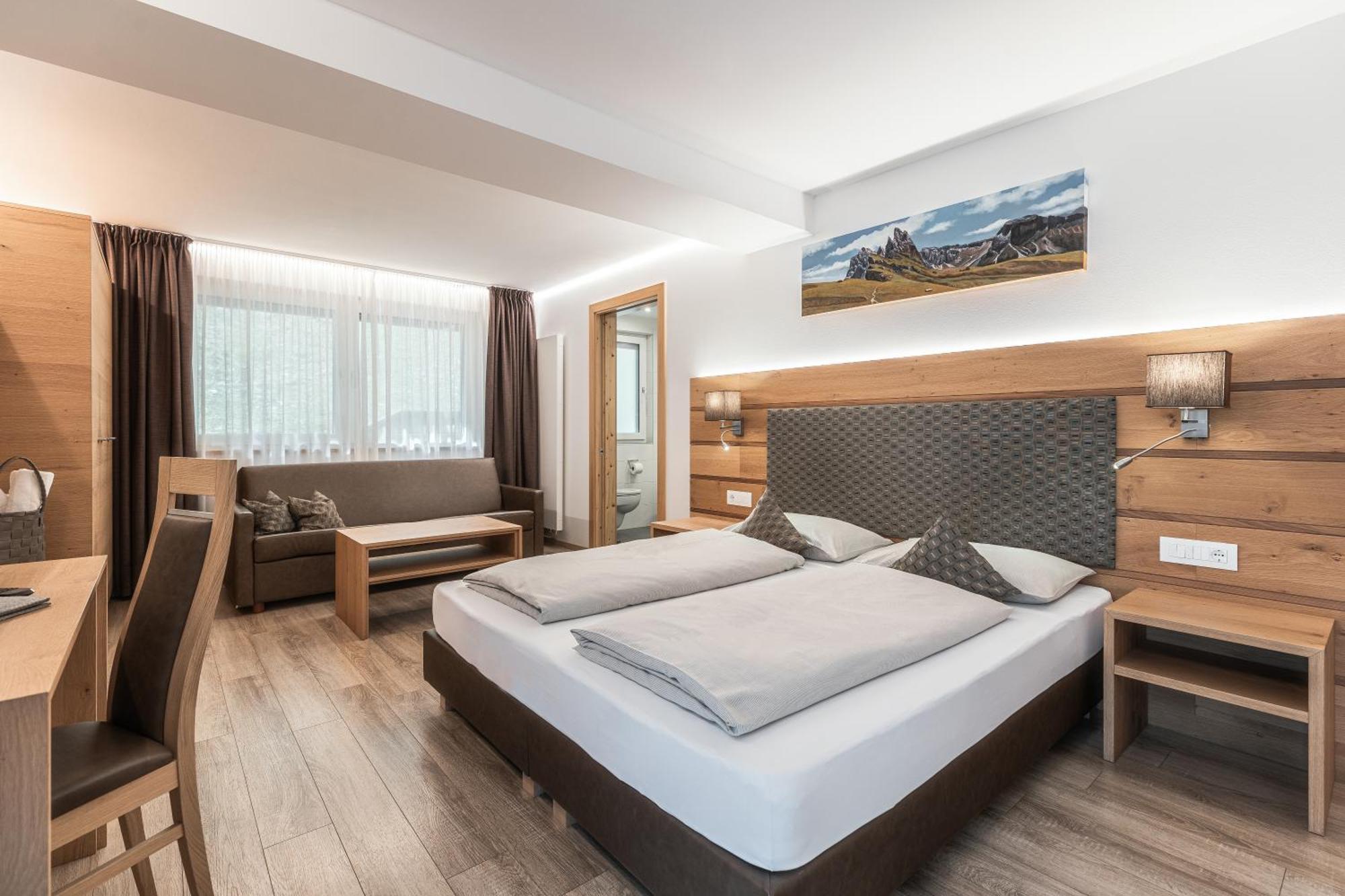 Hotel La Pineta سيلفا دي فال جاردينا المظهر الخارجي الصورة